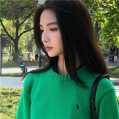 隔壁的吸血鬼美眉